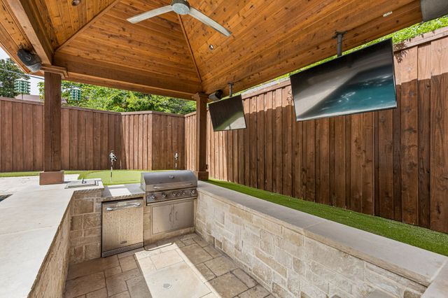 6214 Belmont Avenue, Dallas, TX 75214