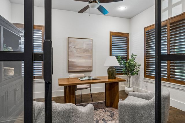 6214 Belmont Avenue, Dallas, TX 75214