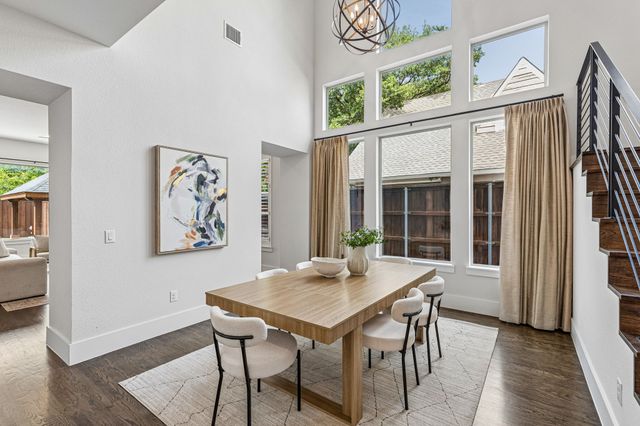 6214 Belmont Avenue, Dallas, TX 75214