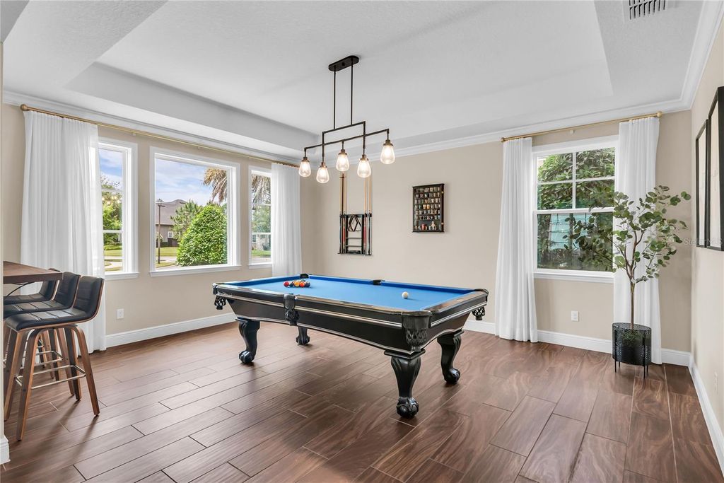 Image 8 of property listing at 12521 FARADAY LANE, Orlando, FL 32827