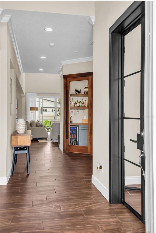 Image 9 of property listing at 12521 FARADAY LANE, Orlando, FL 32827