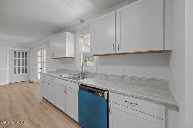 21 Edith Drive, Jacksonville, NC 28540