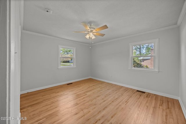 21 Edith Drive, Jacksonville, NC 28540