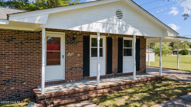 21 Edith Drive, Jacksonville, NC 28540
