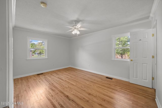 21 Edith Drive, Jacksonville, NC 28540