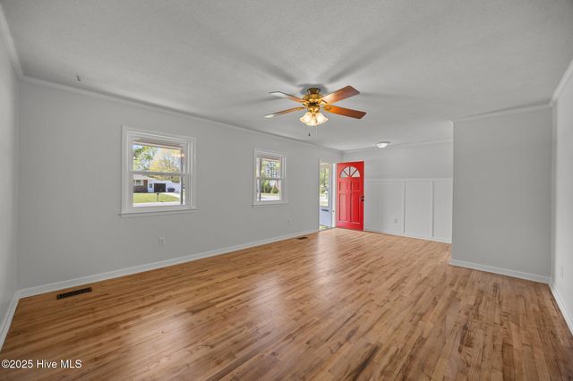 21 Edith Drive, Jacksonville, NC 28540