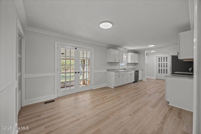21 Edith Drive, Jacksonville, NC 28540