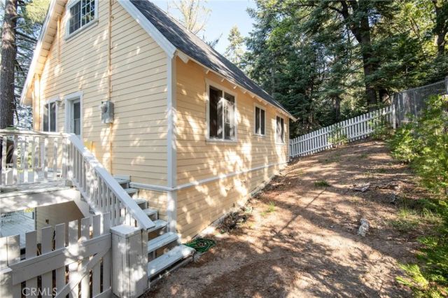 26335 Forest Lane, Twin Peaks, CA 92391