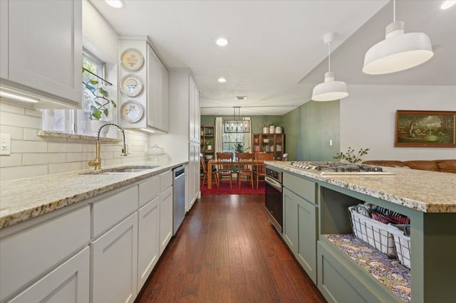 1112 Woodmount Court, Denton, TX 76209