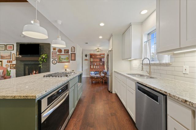 1112 Woodmount Court, Denton, TX 76209
