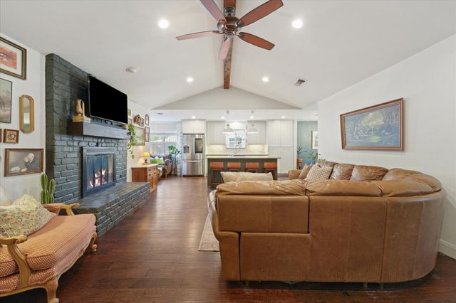 1112 Woodmount Court, Denton, TX 76209