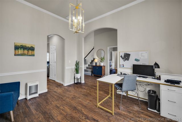 911 W Indianapolis Place, Broken Arrow, OK 74012