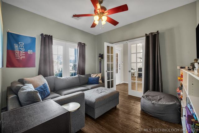 911 W Indianapolis Place, Broken Arrow, OK 74012