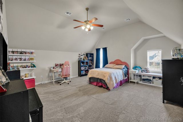 911 W Indianapolis Place, Broken Arrow, OK 74012