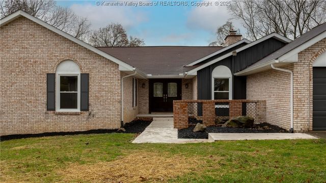 128 Ruthlawn Drive, South Charleston, WV 25309