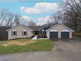 128 Ruthlawn Drive, South Charleston, WV 25309