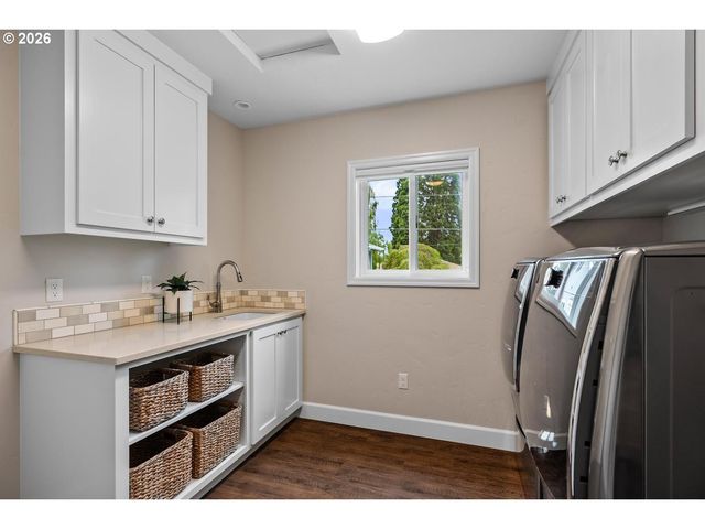 18980 Sw MADELINE St, Beaverton, OR 97078