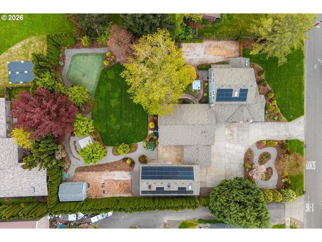 18980 Sw MADELINE St, Beaverton, OR 97078