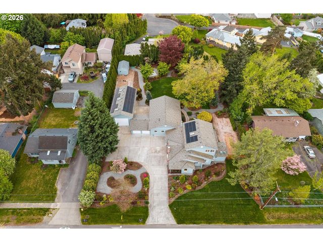 18980 Sw MADELINE St, Beaverton, OR 97078