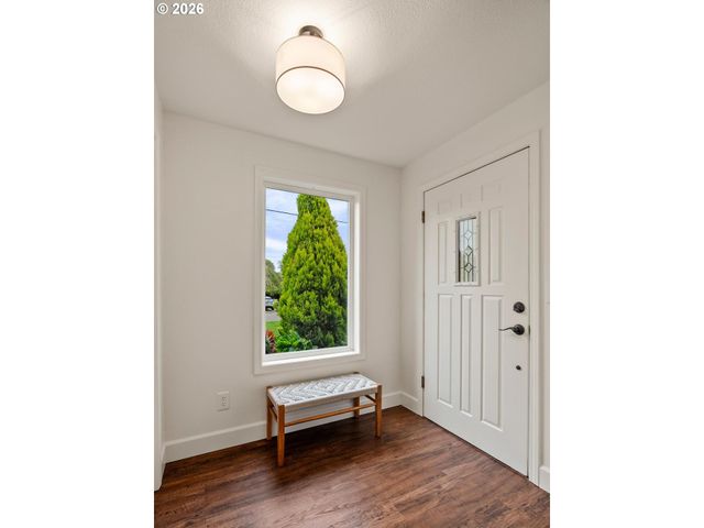 18980 Sw MADELINE St, Beaverton, OR 97078