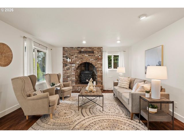 18980 Sw MADELINE St, Beaverton, OR 97078