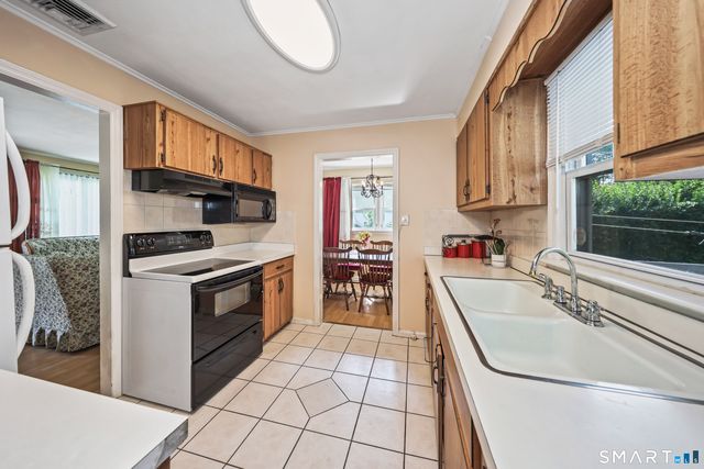 81 Alberta Street, Waterbury, CT 06708