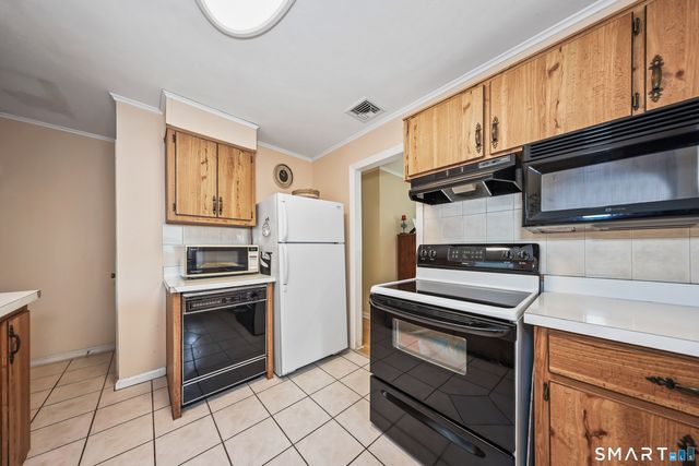 81 Alberta Street, Waterbury, CT 06708