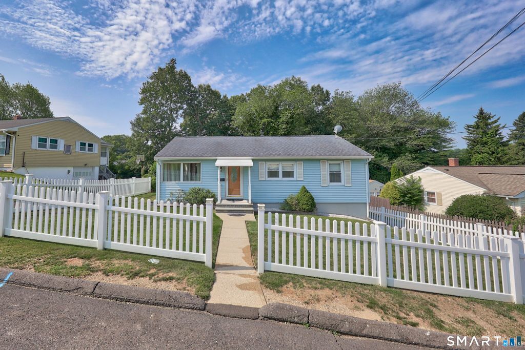 81 Alberta Street, Waterbury, CT 06708