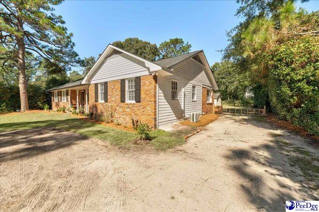 1408 Ballentine Avenue, Hartsville, SC 29550