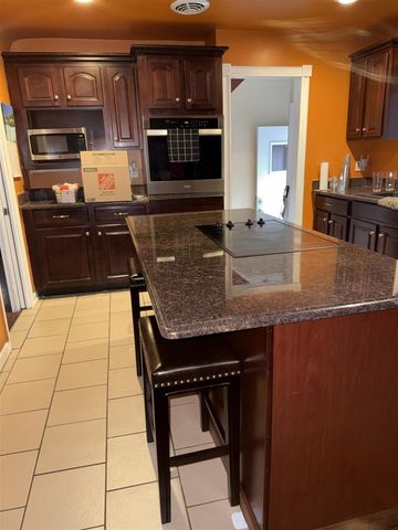 19950 Anita Street, Harper Woods, MI 48225