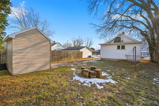 528 E MAPLE STREET, Appleton, WI 54915