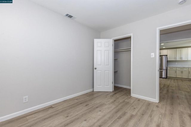 15090 Edgemoor St, San Leandro, CA 94579