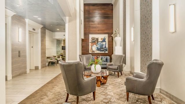 415 Church St Apt 1007, Nashville, TN 37219