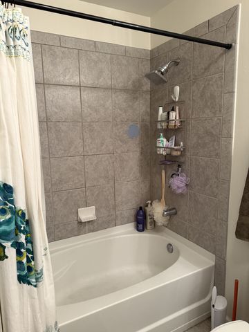 415 Church St Apt 1007, Nashville, TN 37219