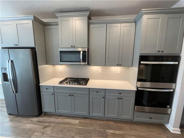 161 Donovan Avenue, Locust Grove, GA 30248