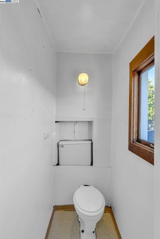 3014 Encinal Ave, Alameda, CA 94501