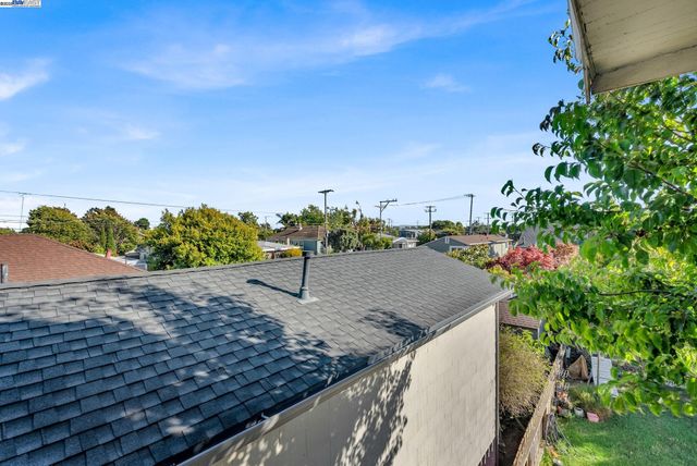 3014 Encinal Ave, Alameda, CA 94501