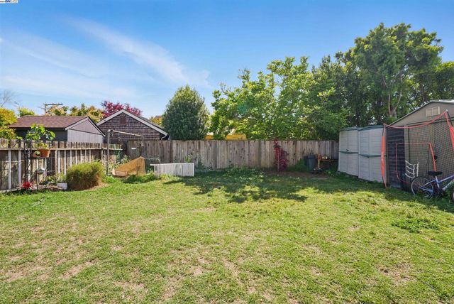 3014 Encinal Ave, Alameda, CA 94501