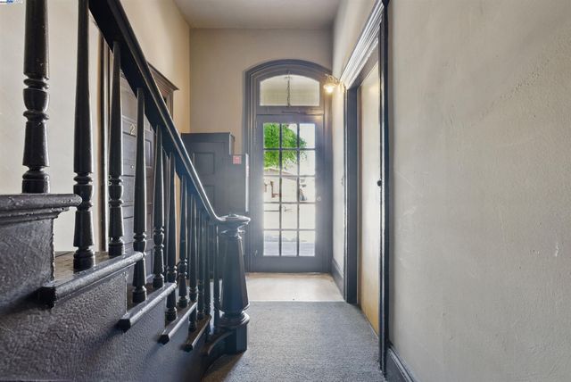 3014 Encinal Ave, Alameda, CA 94501