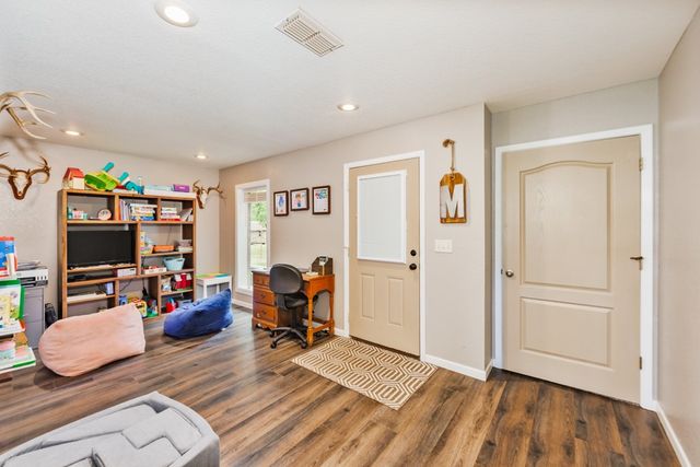 383 Briar Creek Lane, Bowie, TX 76230