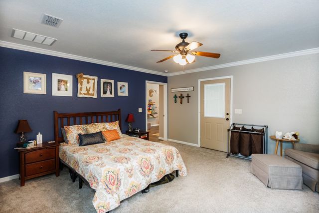 383 Briar Creek Lane, Bowie, TX 76230