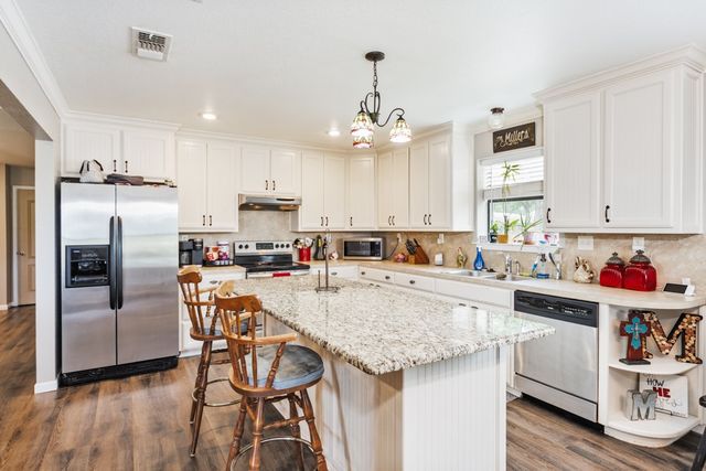 383 Briar Creek Lane, Bowie, TX 76230