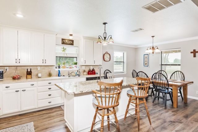 383 Briar Creek Lane, Bowie, TX 76230