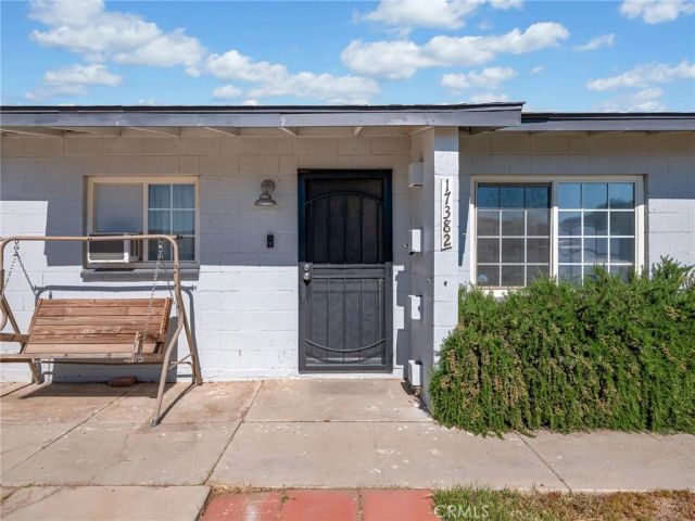 17382 Neptune, Victorville, CA 92394
