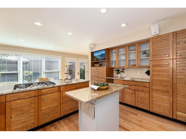 284 N Monroe St, Denver, CO 80206