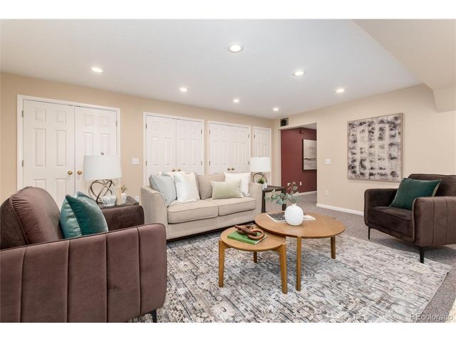 284 N Monroe St, Denver, CO 80206