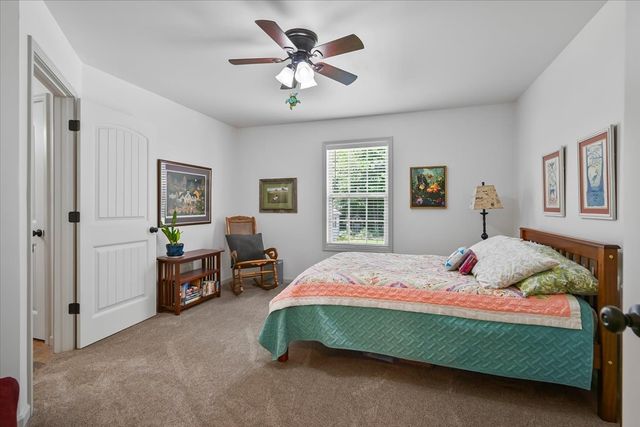 390 Marys Ln, Lafayette, TN 37083
