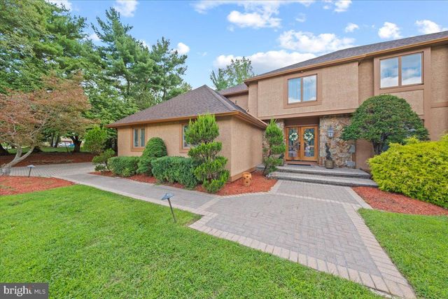 29 FAIRHAVEN DR, Cherry Hill, NJ 08003