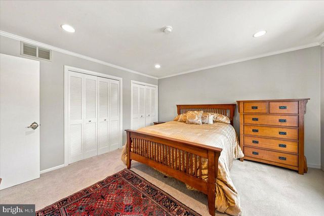 29 FAIRHAVEN DR, Cherry Hill, NJ 08003