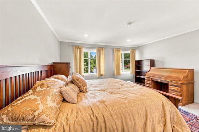29 FAIRHAVEN DR, Cherry Hill, NJ 08003
